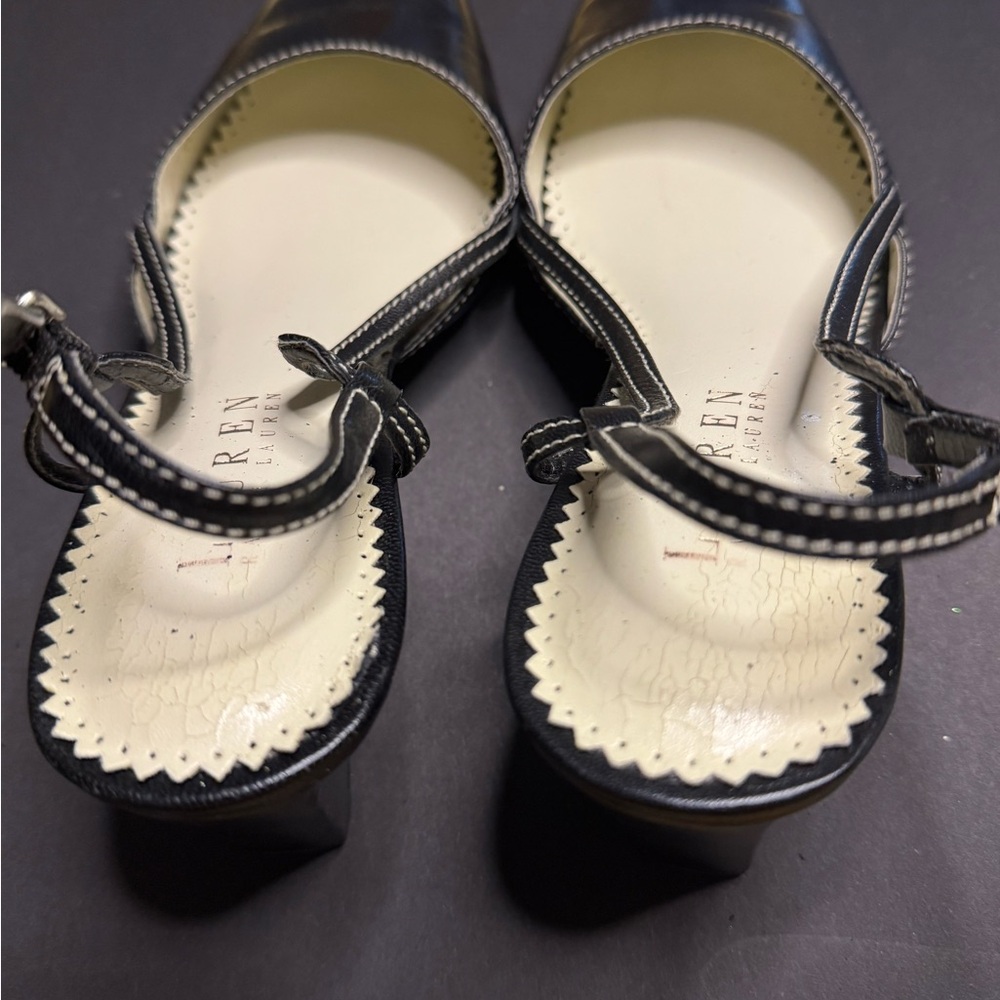 Lauren Ralph Lauren Elegant Women's Real Leather Sling-backs. - Picture 3 of 7